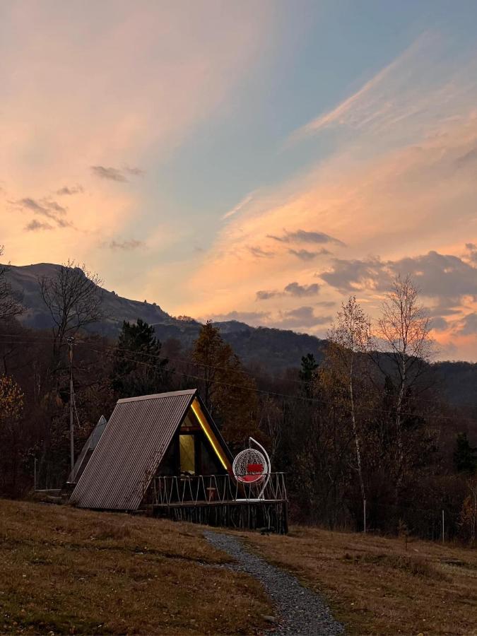 Willa Glamping Wolf Mount Margahovit Zewnętrze zdjęcie
