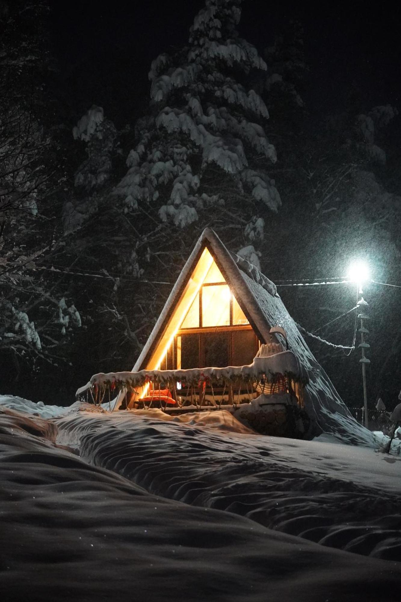 Willa Glamping Wolf Mount Margahovit Zewnętrze zdjęcie
